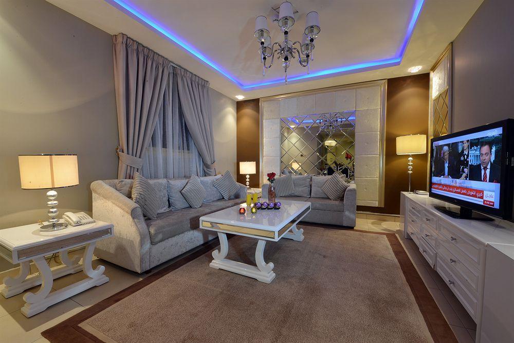 Boudl Al Fakhria Aparthotel Unaizah Bagian luar foto