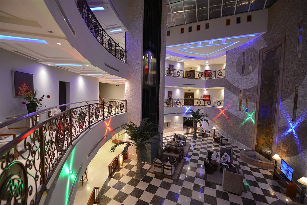 Boudl Al Fakhria Aparthotel Unaizah Bagian luar foto