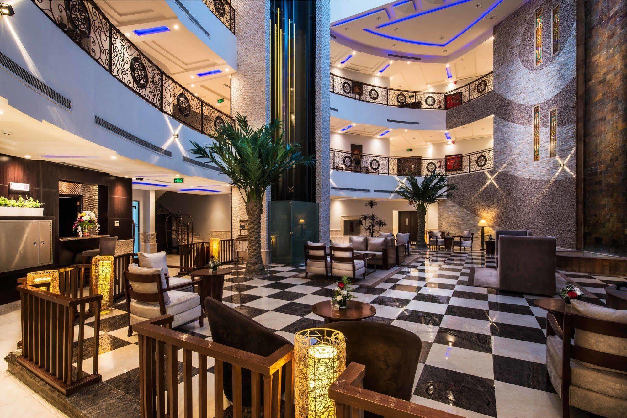 Boudl Al Fakhria Aparthotel Unaizah Bagian luar foto