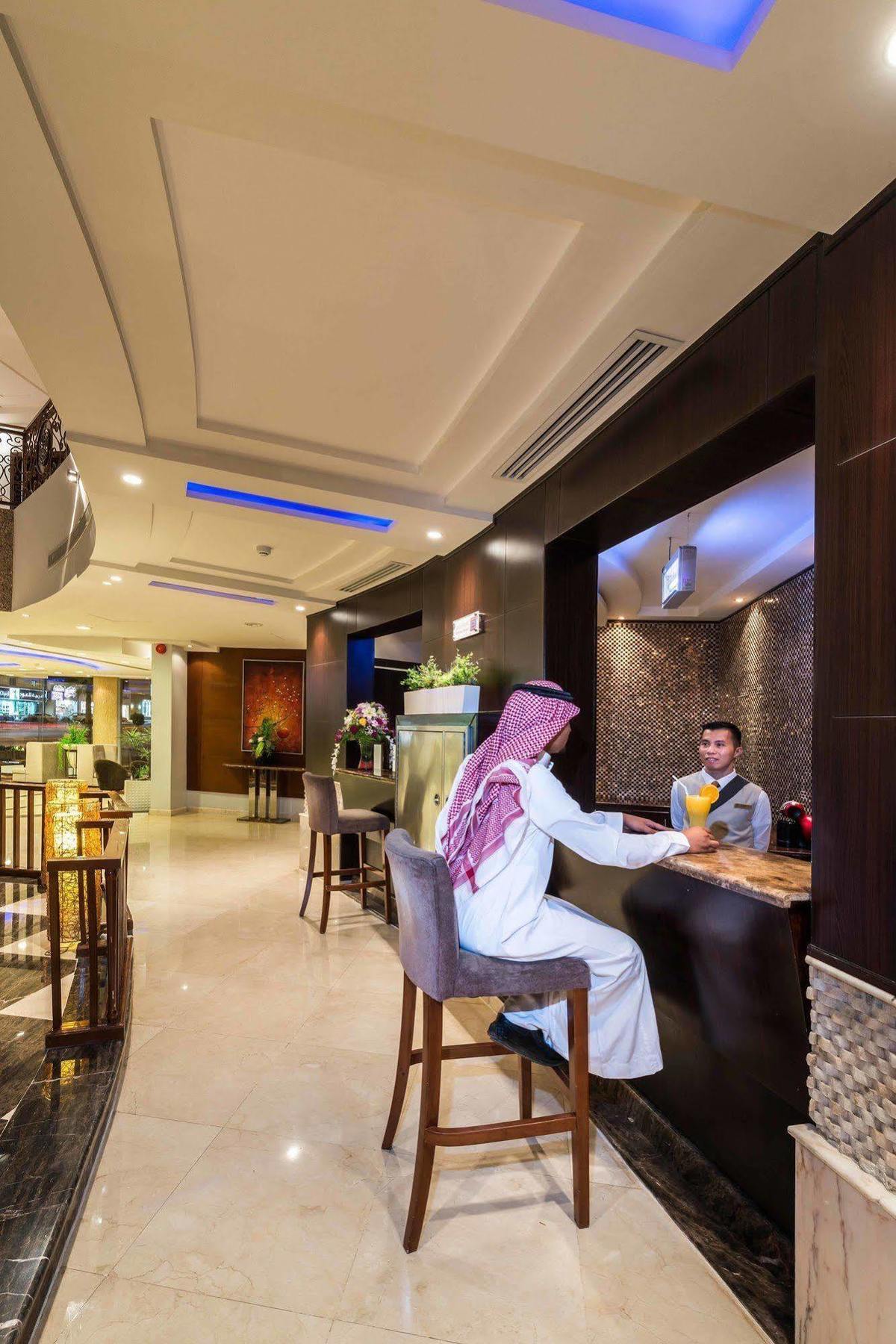 Boudl Al Fakhria Aparthotel Unaizah Bagian luar foto